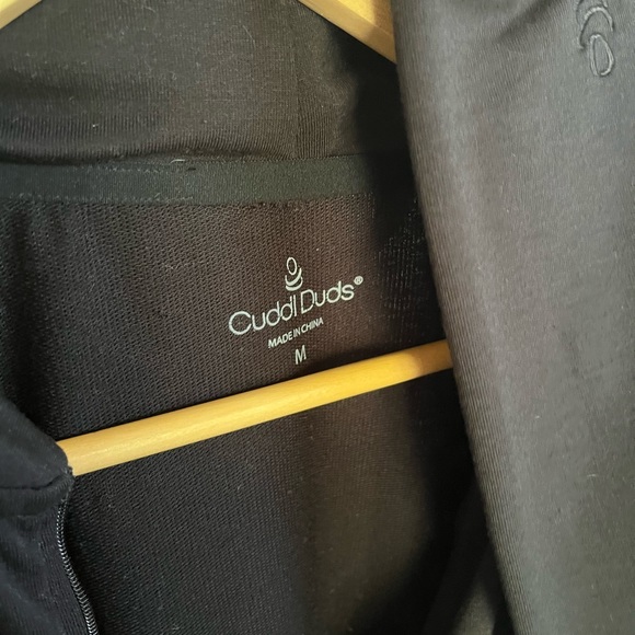 Cuddl Duds Black Zip-Up Sweatshirt - Picture 4 of 5